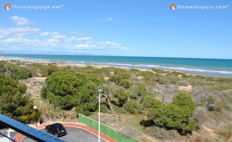 At te beach of La Mata we offer this holiday rental inPinada Beach.